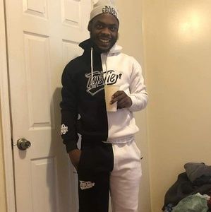 Meet your Posher, Jay